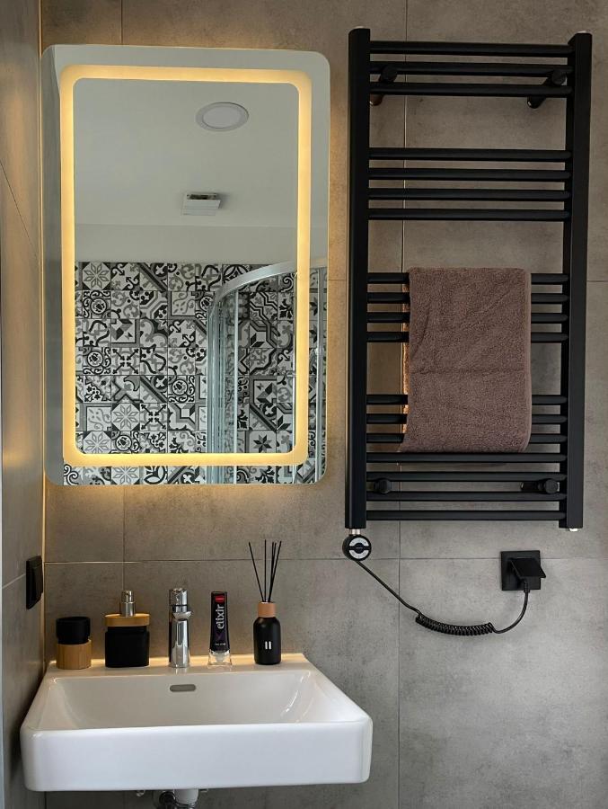 Premium Apartment In Quiet & Historical Area Ρίγα Εξωτερικό φωτογραφία
